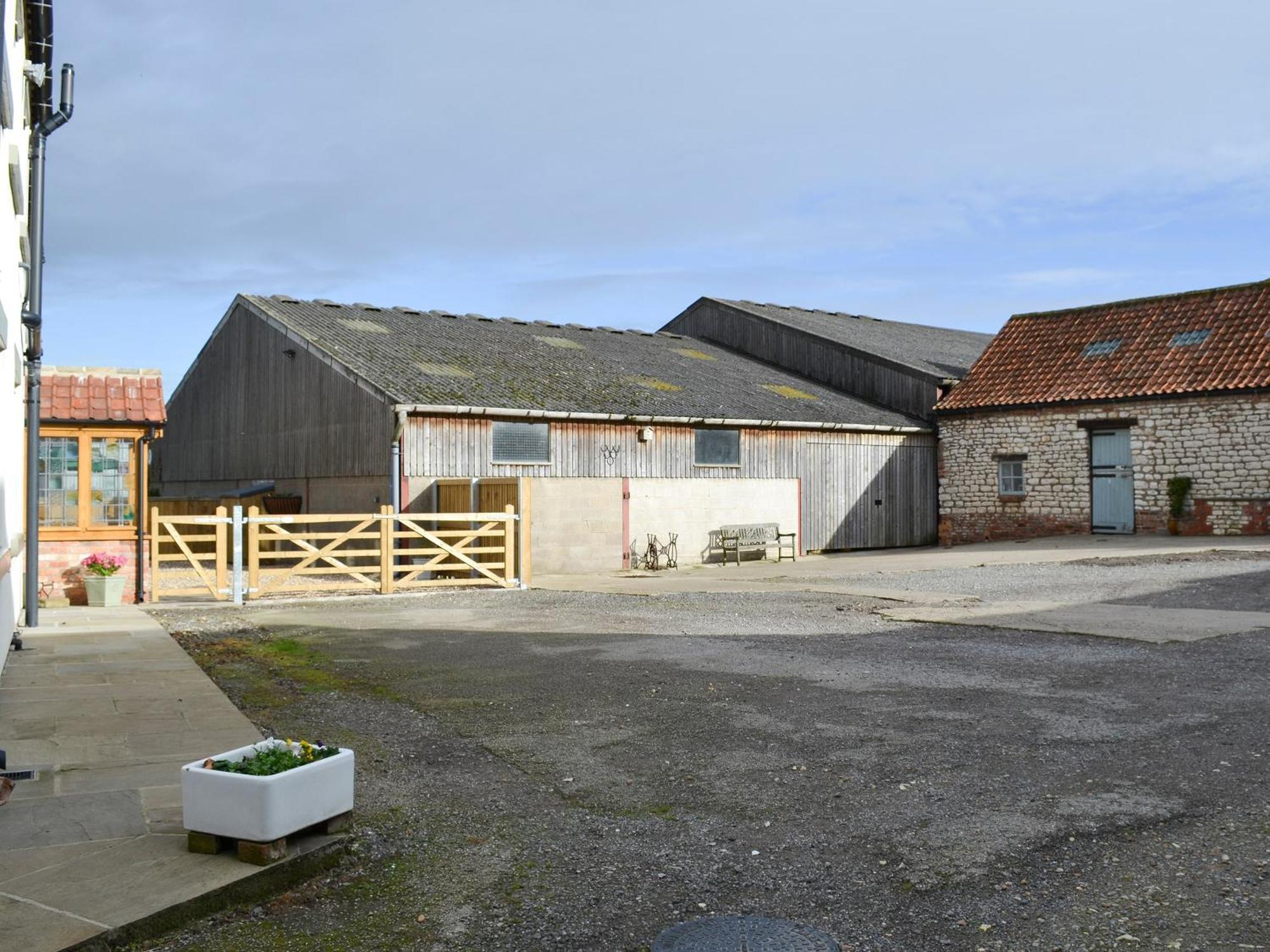 Park Farm Cottage Folkton Exterior photo